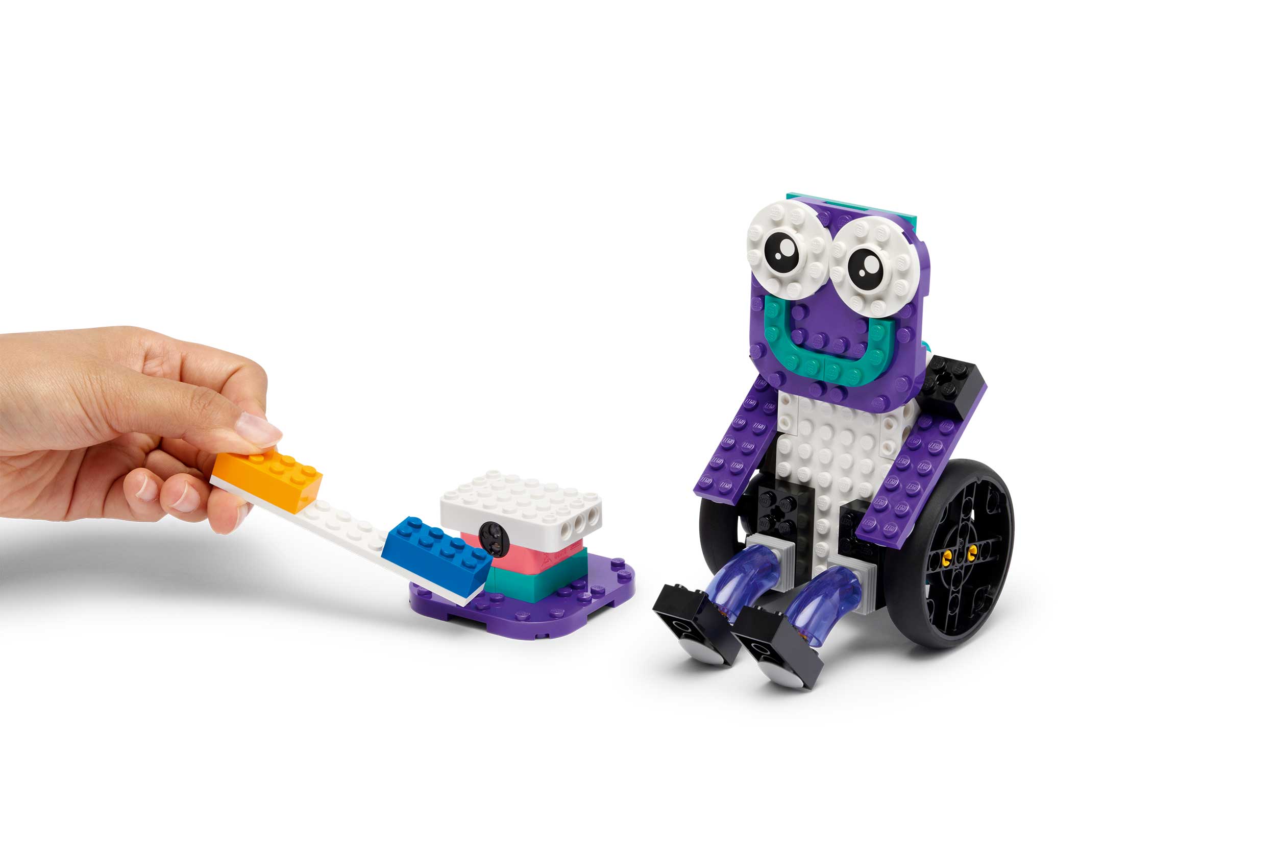 LEGO® Education Computer Science & AI 8+